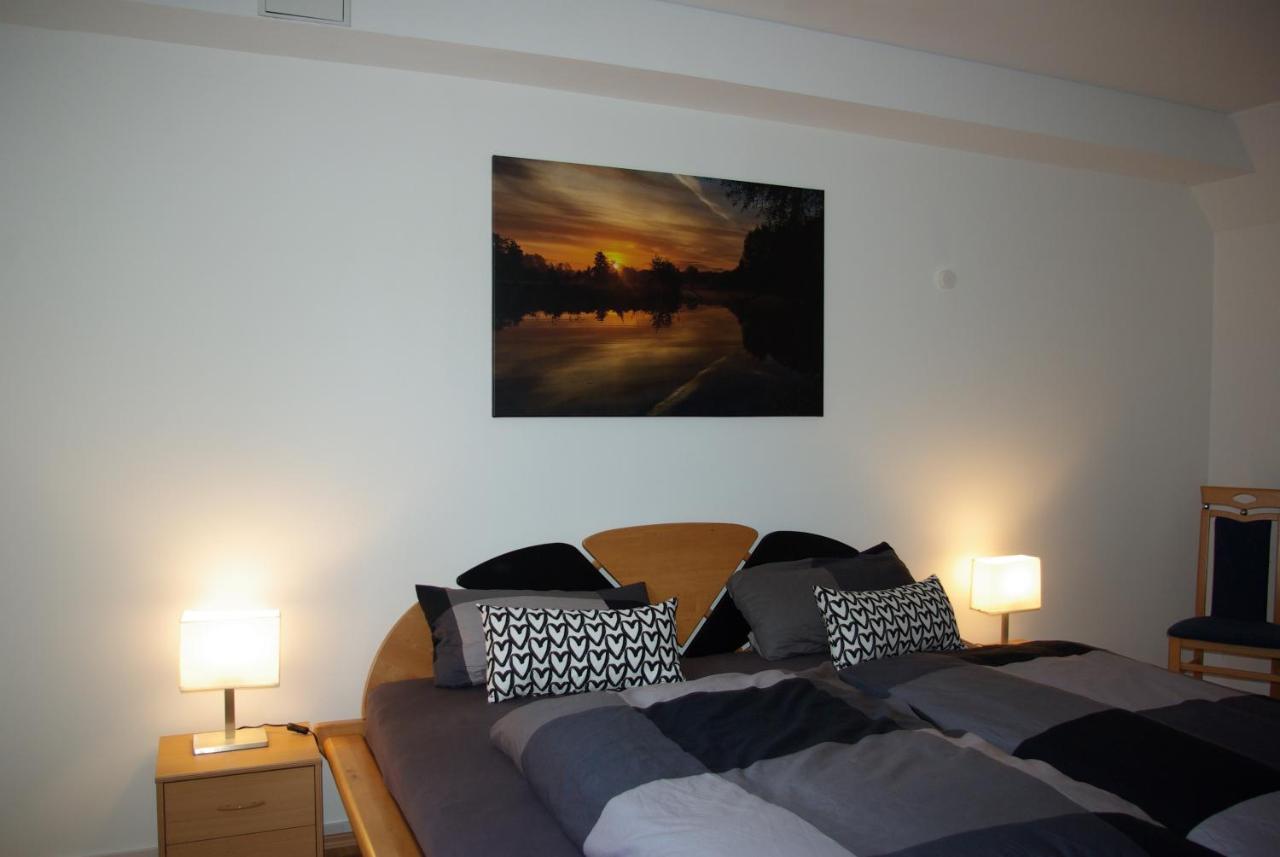 Ferienwohnung Am Hermann 데트몰트 외부 사진
