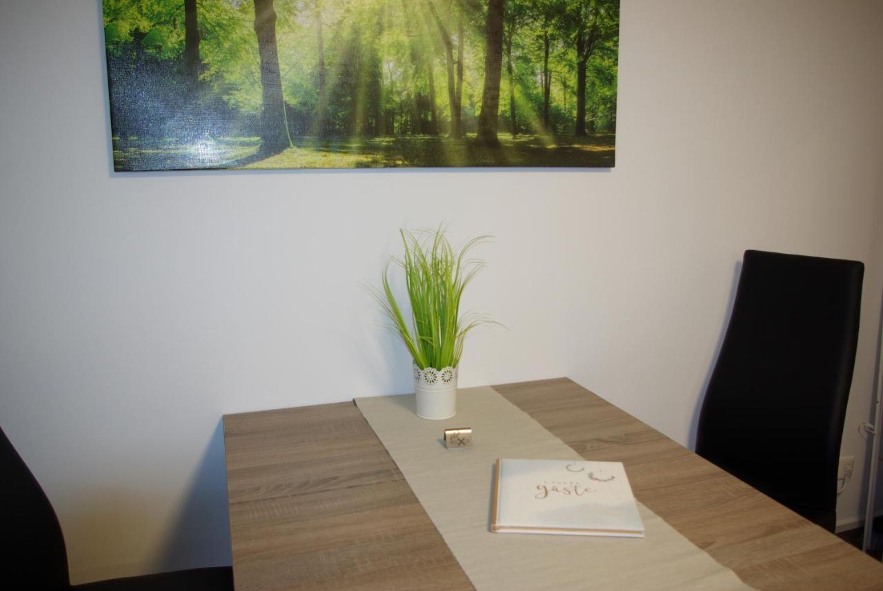 Ferienwohnung Am Hermann 데트몰트 외부 사진